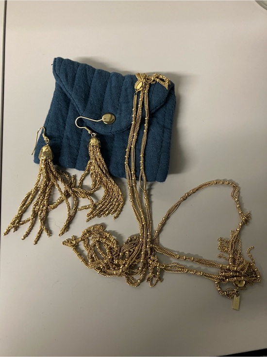 Sezane Jewelry - Sézane gold tassel earrings and necklace lot